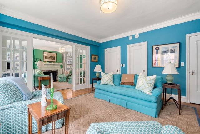 50 Commonwealth Avenue 204, Boston, MA 02116