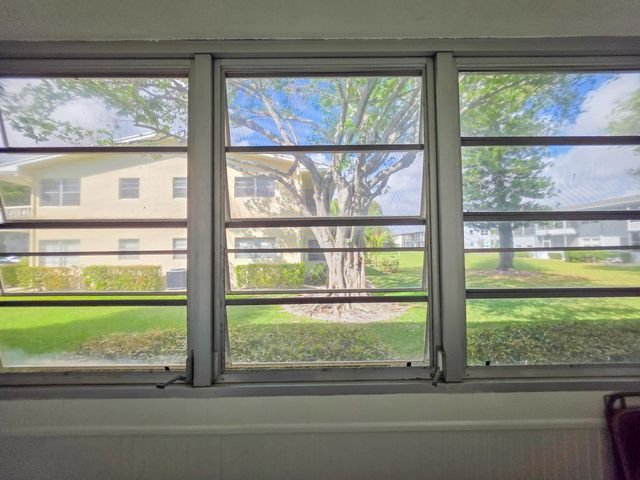 291 Norwich M, West Palm Beach, FL 33417