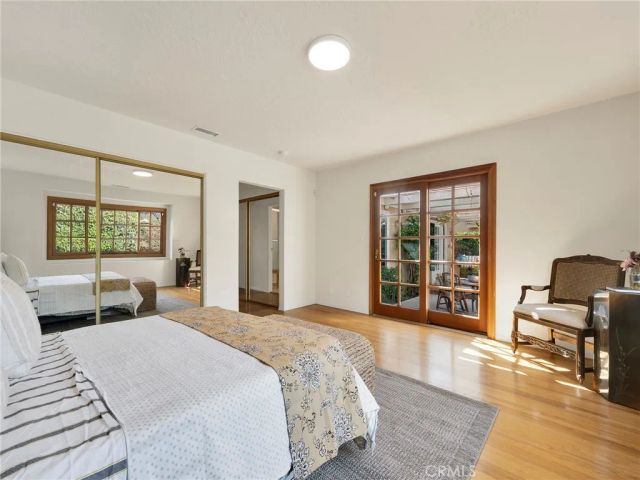 18915 Liggett, Northridge, CA 91324