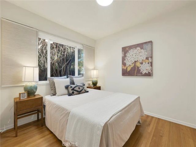 18915 Liggett, Northridge, CA 91324