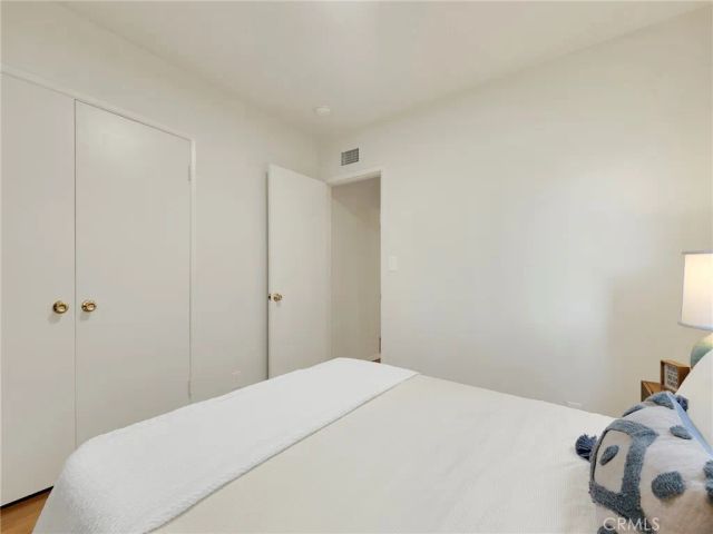 18915 Liggett, Northridge, CA 91324