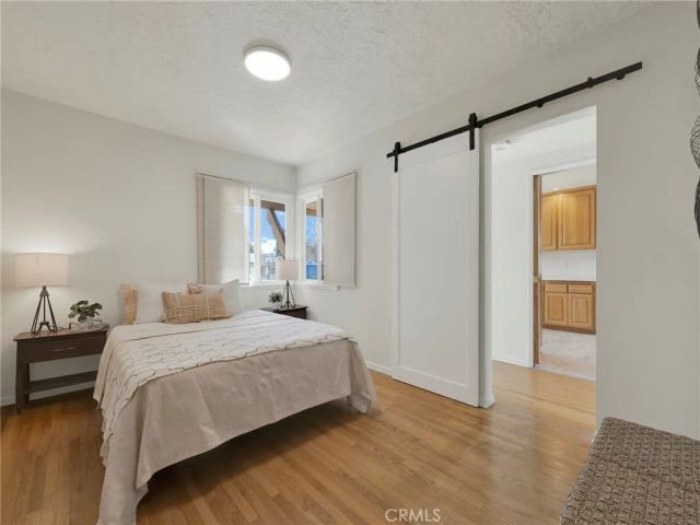 18915 Liggett, Northridge, CA 91324