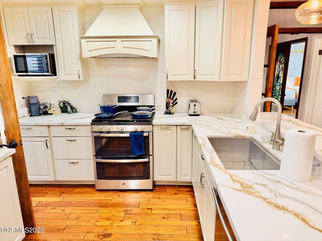 858 Lighthouse Court, Reno, NV 89511