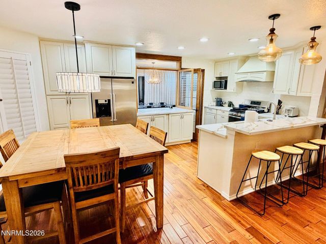858 Lighthouse Court, Reno, NV 89511