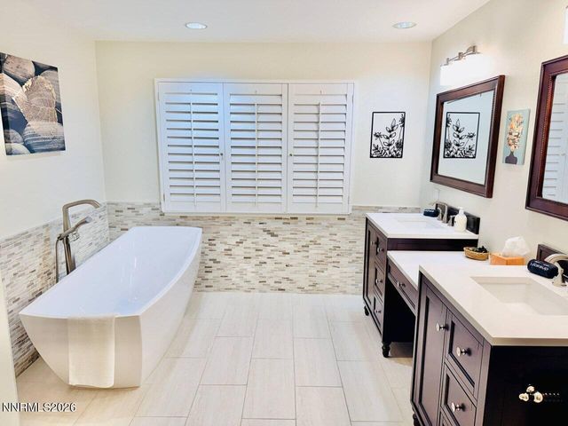 858 Lighthouse Court, Reno, NV 89511