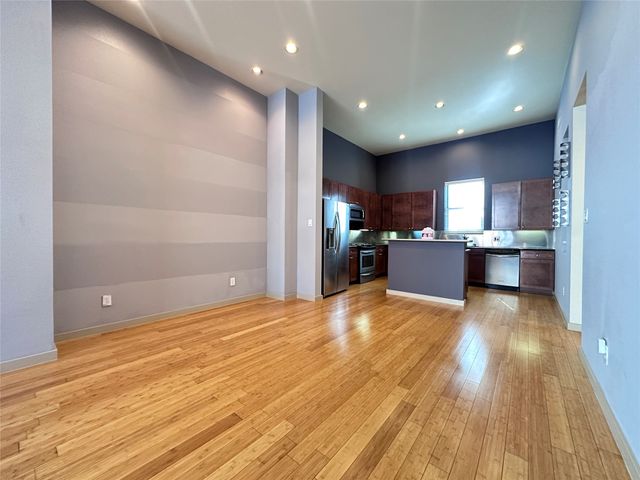 732 Cannen John Lane, Dallas, TX 75204