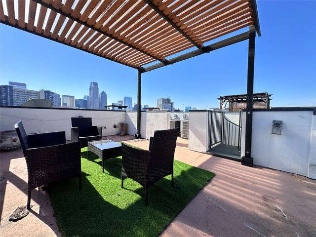 732 Cannen John Lane, Dallas, TX 75204