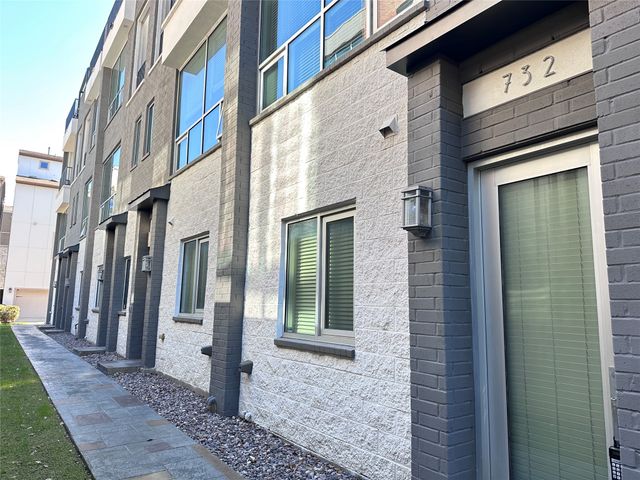 732 Cannen John Lane, Dallas, TX 75204