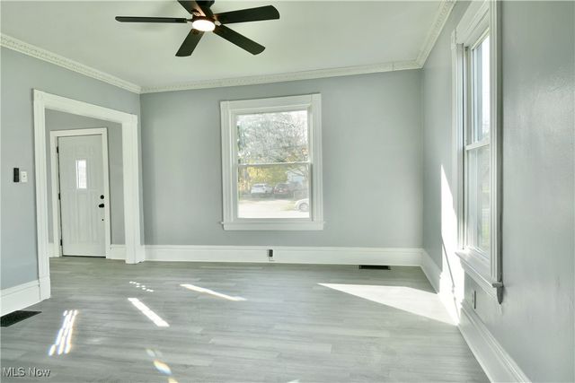 632 Mercer Avenue NE, Warren, OH 44483