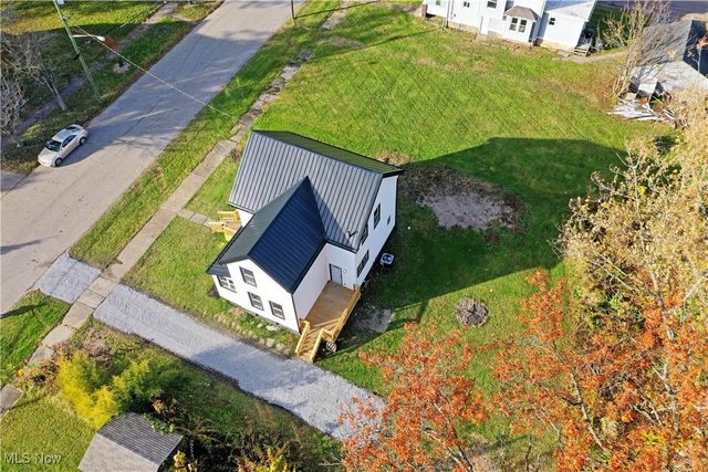 632 Mercer Avenue NE, Warren, OH 44483