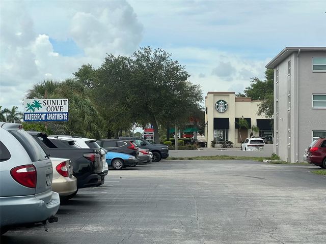 8701 4TH STREET N 105, St Petersburg, FL 33702