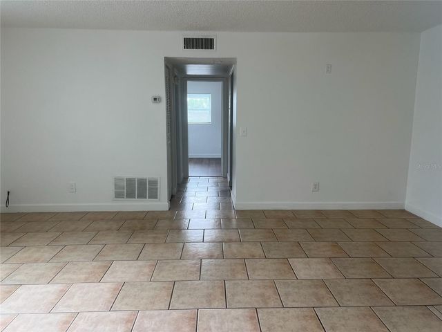 8701 4TH STREET N 105, St Petersburg, FL 33702