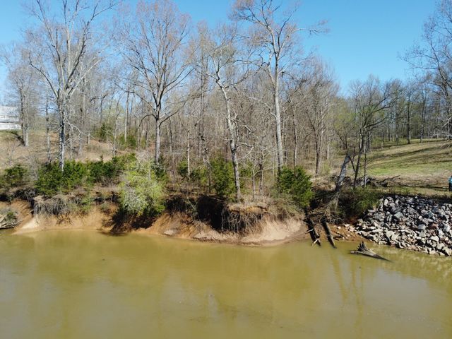 6 Island View Dr, Bath Springs, TN 38311
