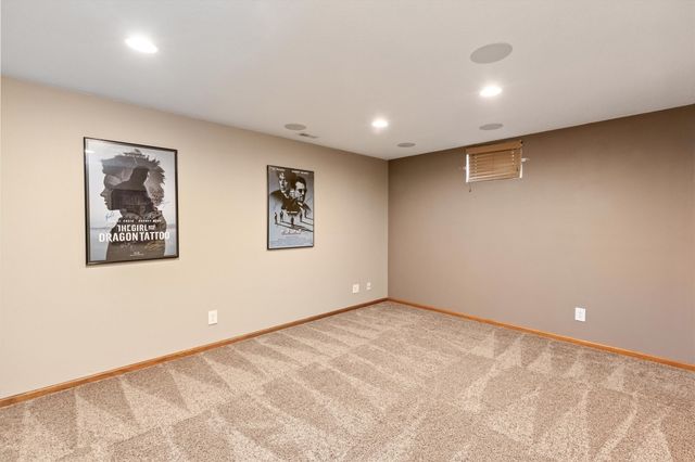 4604 Sawyers Drive, Des Moines, IA 50310