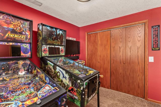 4604 Sawyers Drive, Des Moines, IA 50310