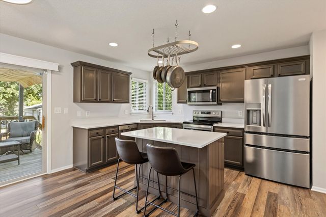 4604 Sawyers Drive, Des Moines, IA 50310