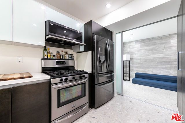 1730 Sawtelle Boulevard 111, Los Angeles, CA 90025