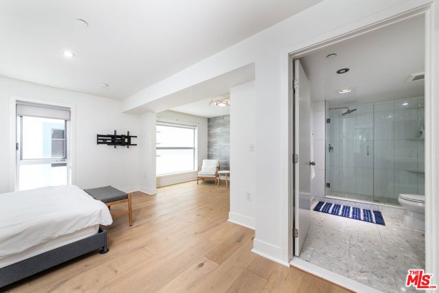 1730 Sawtelle Boulevard 111, Los Angeles, CA 90025