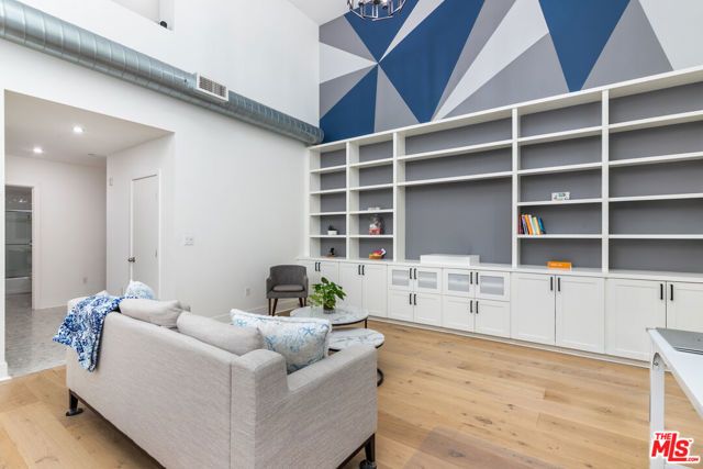 1730 Sawtelle Boulevard 111, Los Angeles, CA 90025
