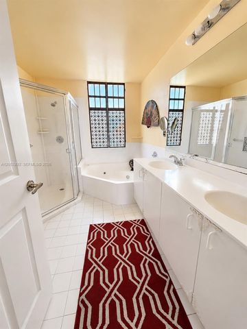 14817 Balgowan Road 1025, Miami Lakes, FL 33016