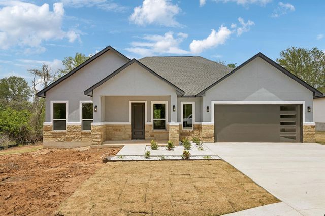 118 Heleakala DR, Bastrop, TX 78602