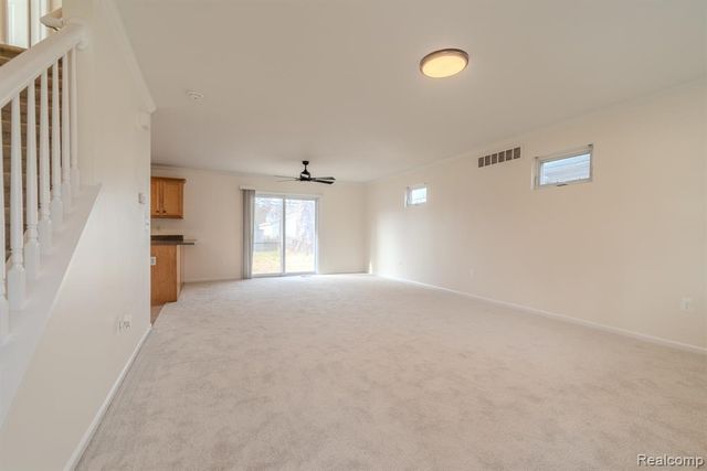 27365 Park Court, Madison Heights, MI 48071