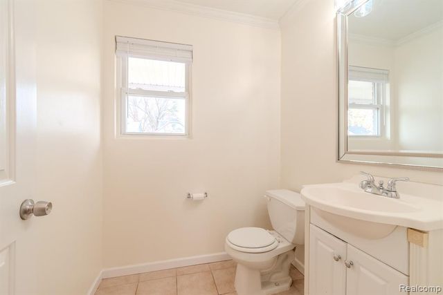 27365 Park Court, Madison Heights, MI 48071