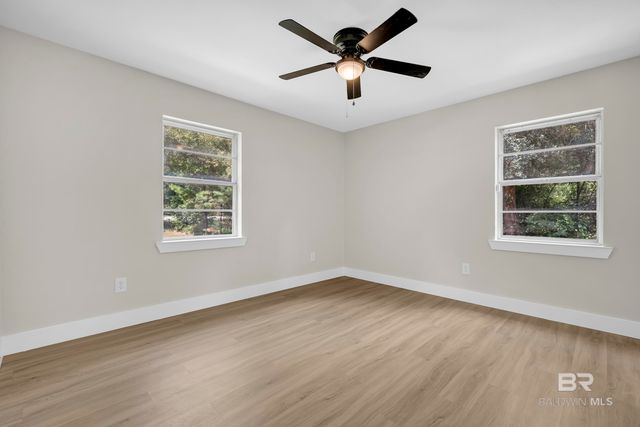 7662 Wilmer Georgetown Road, Wilmer, AL 36587