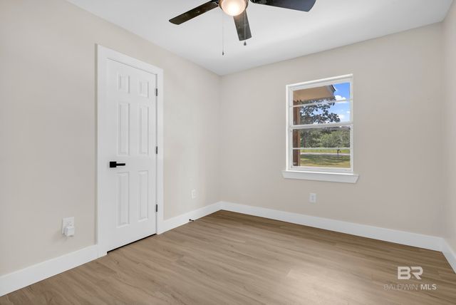 7662 Wilmer Georgetown Road, Wilmer, AL 36587