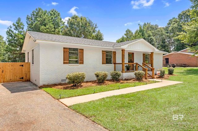 7662 Wilmer Georgetown Road, Wilmer, AL 36587