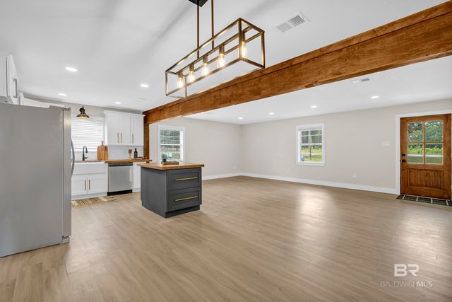 7662 Wilmer Georgetown Road, Wilmer, AL 36587