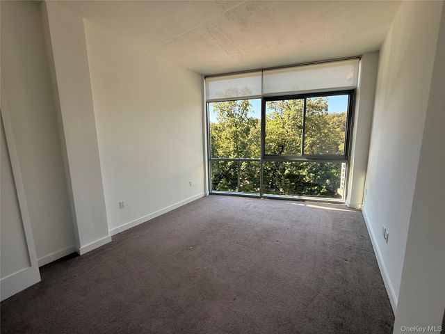 250 S Central Park Avenue 4D, Hartsdale, NY 10530