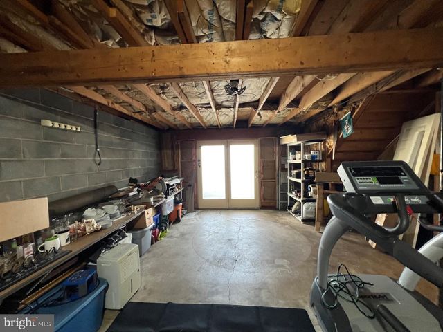 418 GOOD AVE, Womelsdorf, PA 19567