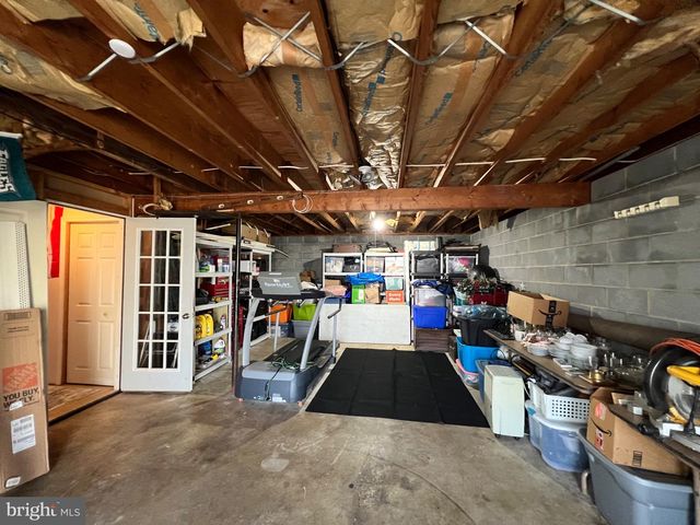 418 GOOD AVE, Womelsdorf, PA 19567