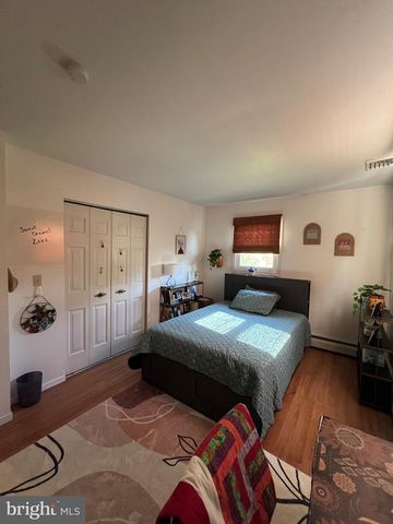 418 GOOD AVE, Womelsdorf, PA 19567