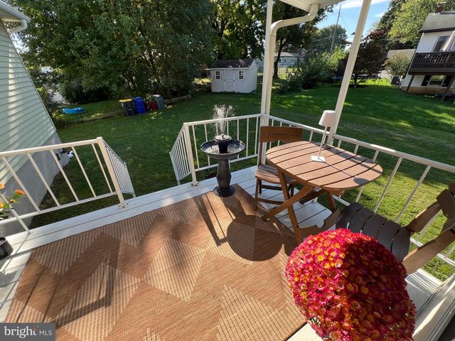 418 GOOD AVE, Womelsdorf, PA 19567