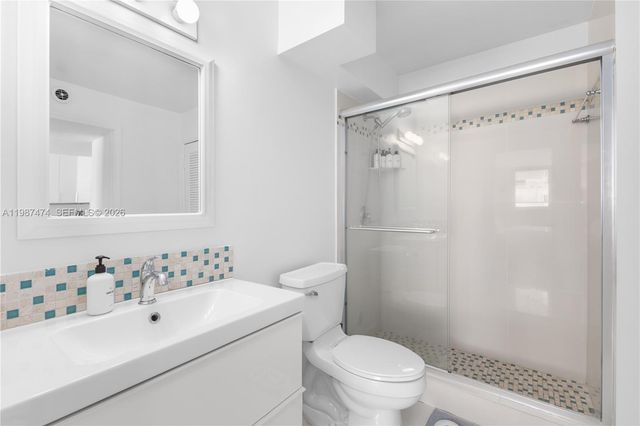 345 Ocean Dr 607, Miami Beach, FL 33139