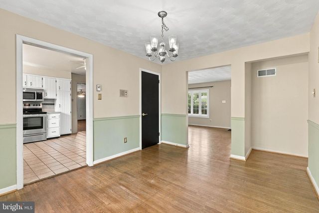 3 S WEST AVE, Shiremanstown, PA 17011