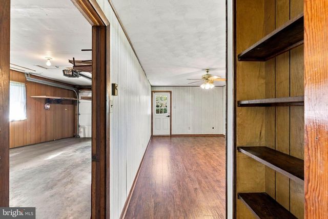 3 S WEST AVE, Shiremanstown, PA 17011