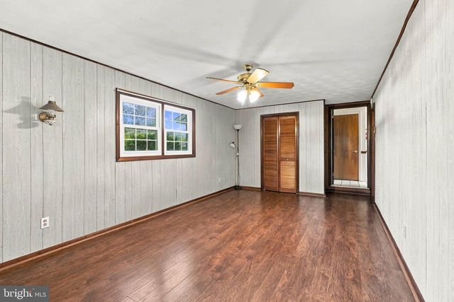 3 S WEST AVE, Shiremanstown, PA 17011