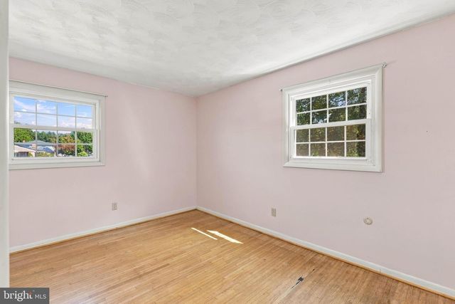 3 S WEST AVE, Shiremanstown, PA 17011