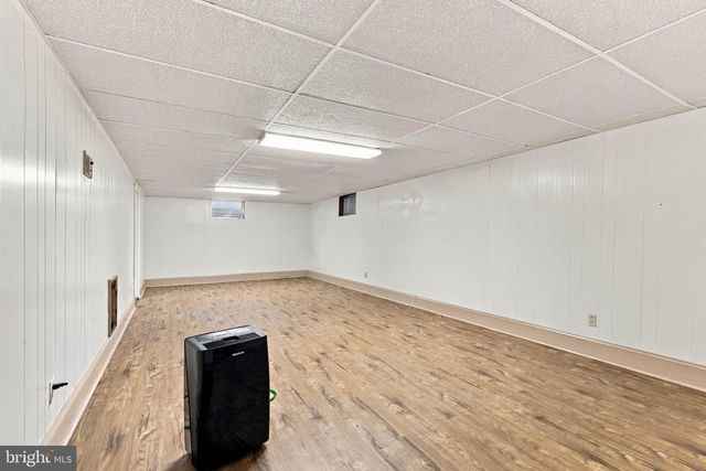 3 S WEST AVE, Shiremanstown, PA 17011