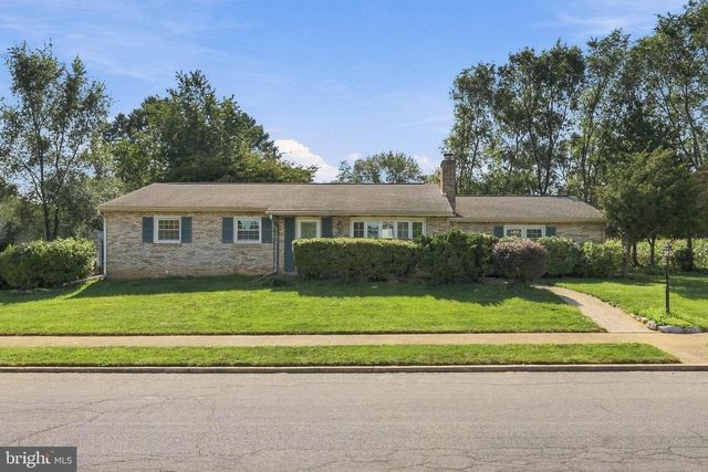 3 S WEST AVE, Shiremanstown, PA 17011
