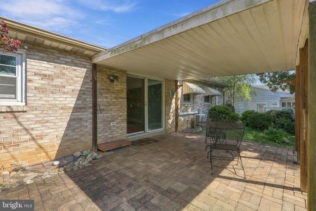 3 S WEST AVE, Shiremanstown, PA 17011