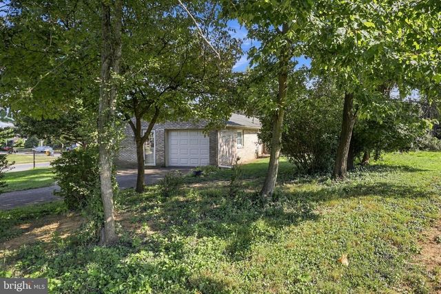 3 S WEST AVE, Shiremanstown, PA 17011