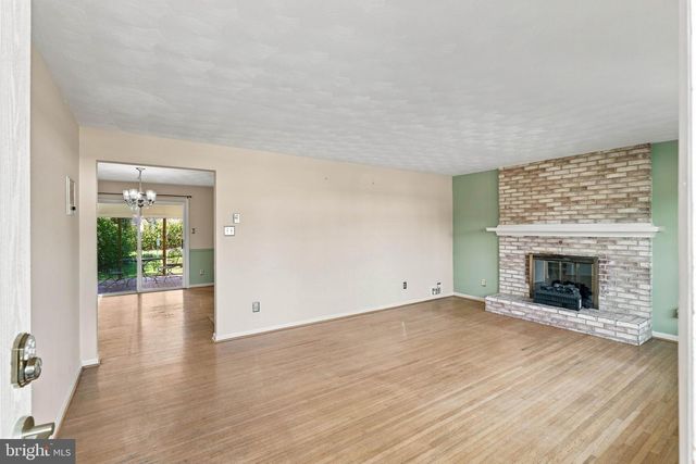 3 S WEST AVE, Shiremanstown, PA 17011