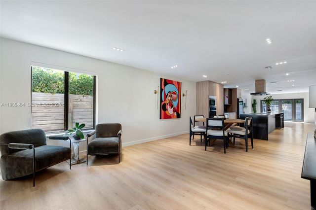 6246 SW 10th St, West Miami, FL 33144