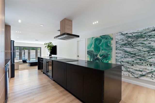 6246 SW 10th St, West Miami, FL 33144