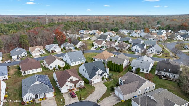 7 Regent Square, Jackson, NJ 08527