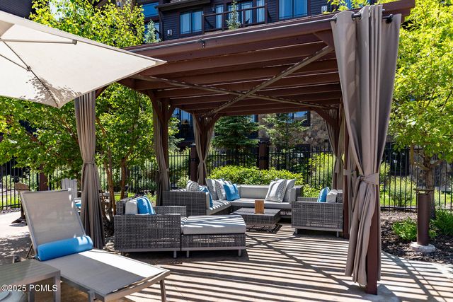 2100 Frostwood Boulevard 3164, Park City, UT 84098